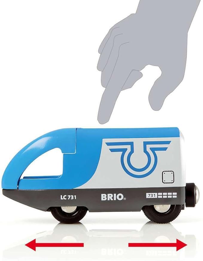 BRIO World - 33506 Travel Battery Train | 3-Piece, Battery-Operated Toy Train Set | Ideal for Kids Ages 3 and Up | Compatible with All BRIO Train Sets