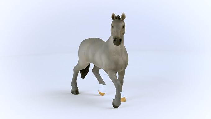 Schleich Horse Club Cheval de Selle Francais Stallion Horse Figurine - Authentic and Educational Toy Figure, Fun and Imaginative Play for Boys and Girls, Gift for Kids Ages 5+