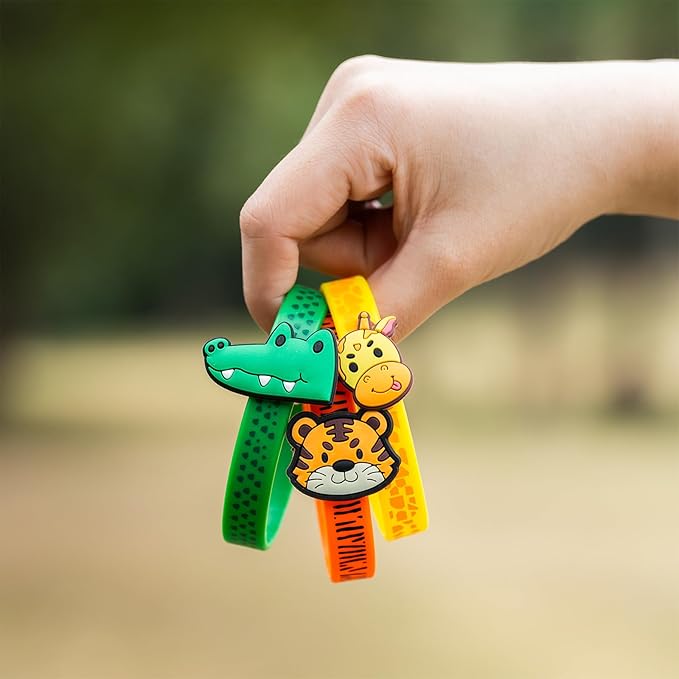 Jungle Safari Party Favors 30 Pcs Wild Animals Slap Bracelets and Rubber Wristband for Kids Birthday Gifts, Wild Theme Party favors for Kids Birthday Party Jungle Safari Party Supplies