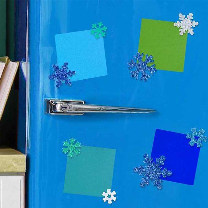 Winlyn 525 Pack Holiday Kids Crafts Winter Christmas Snowflake Crafts Foam Stickers Set Self-Adhesive Glitter Snowflake Stickers Arts and Crafts for Kids Party Favors Classroom Activities Art Projects