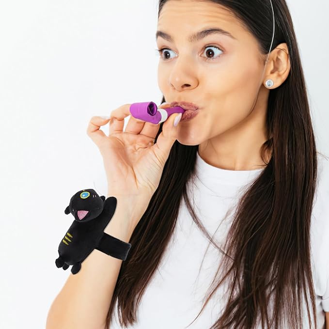 Vaguelly Cat Slap Bracelet,Stuffed Animal Slap Bracelets Adorable Plush Animals Huggers Slap Bracelets Interactive Toy for Kids Birthday Party Gifts Black