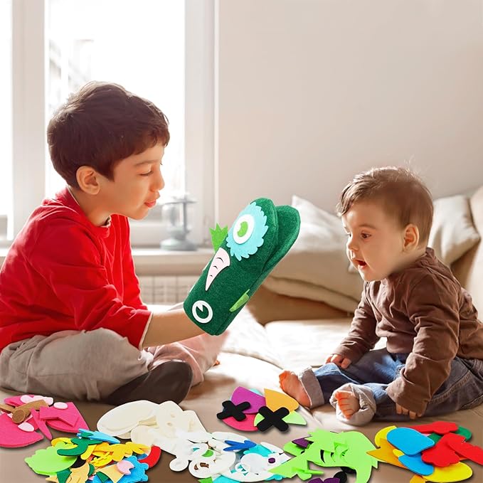 WATINC 18Pcs Hand Puppets Making Kit for Kids Art Craft Felt Sock Monster Puppet Creative DIY Make Your Own Puppets Pipe Cleaners Pompoms Storytelling Role Play Party Supplies Gift for Girls Boys