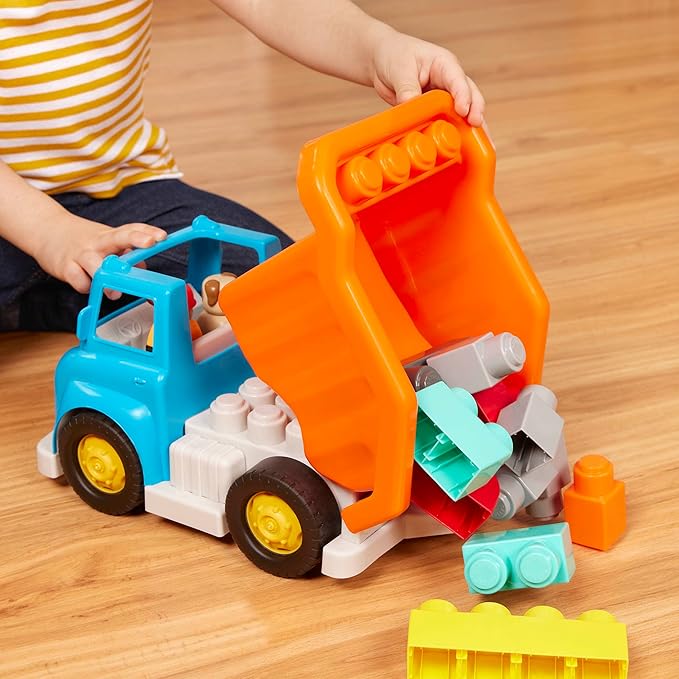 Battat- Locbloc – Toy Dump Truck – 17Pc Construction Set – Working Bucket- Building Blocks & Characters – 12 Months +