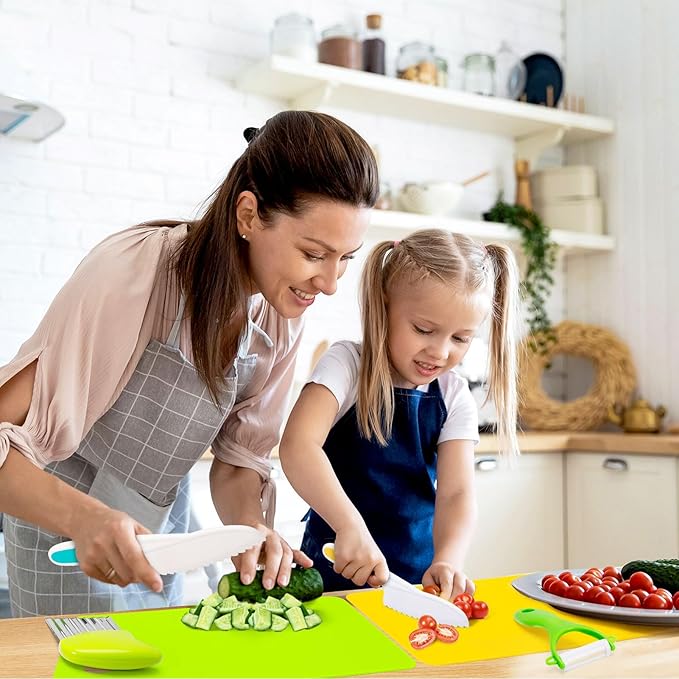 11 PCS Montessori Kitchen Tools and Safe Cooking Sets for Toddlers – Explore Real Cooking with Toddler-Friendly Plastic Knives, Crinkle Cutter, and Cutting Board