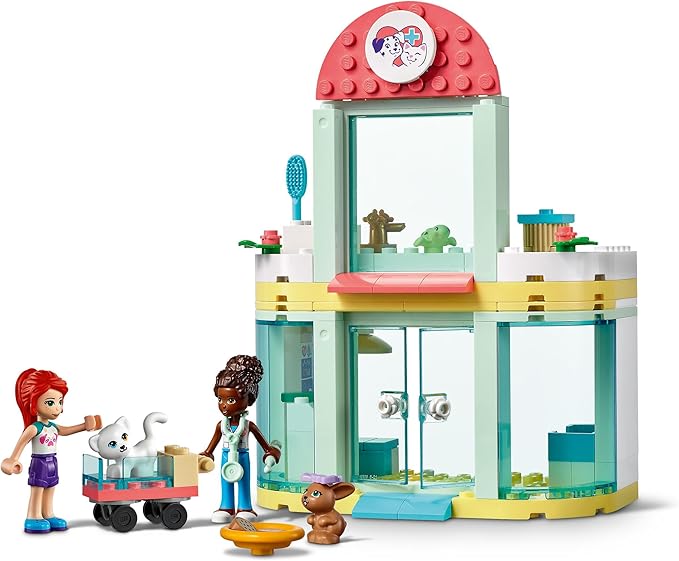LEGO 41695 Friends Pet Clinic, Toy for Boys and Girls +4 Years with Mini Doll and Figures of Kitten and Bunny