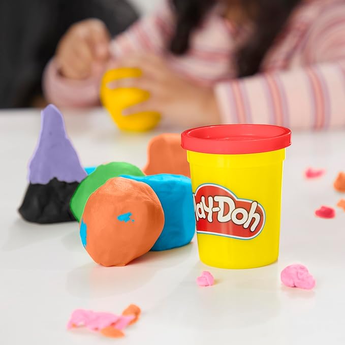 Play-Doh 9 Pack Favorite Color Set, Assorted Colors, 2 & 4 Ounce Modeling Compound Cans, Kids Arts & Crafts, Preschool Toys for 2 Year Old Girls & Boys & Up (Amazon Exclusive)