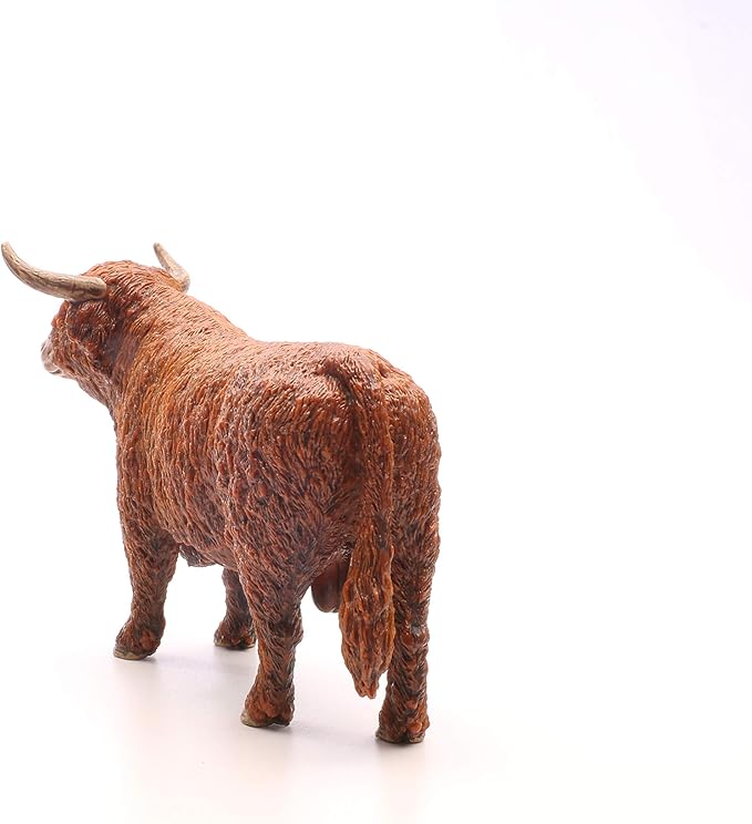 Schleich Farm World Realistic Highland Bull Cow Animal Figurine - Highly Detailed and Durable Farm Animal Toy, Fun and Educational Play for Boys and Girls, Gift for Kids Ages 3+