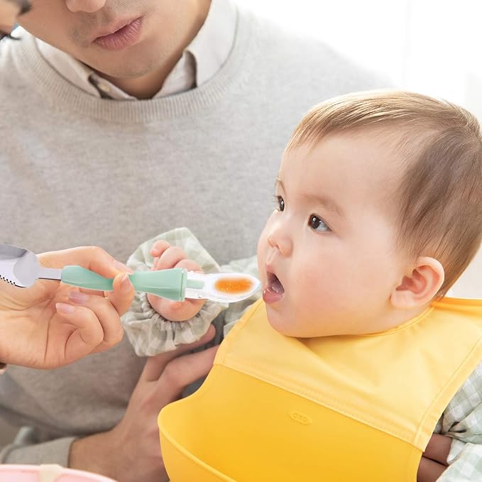 Kisangel 2pcs Food Scraper Spoon Silicone Feeding Spoons Double Head Fruit Puree Spoon Practical Baby Food Scraping Spoon for Fruit Scraping Feeding ,Green