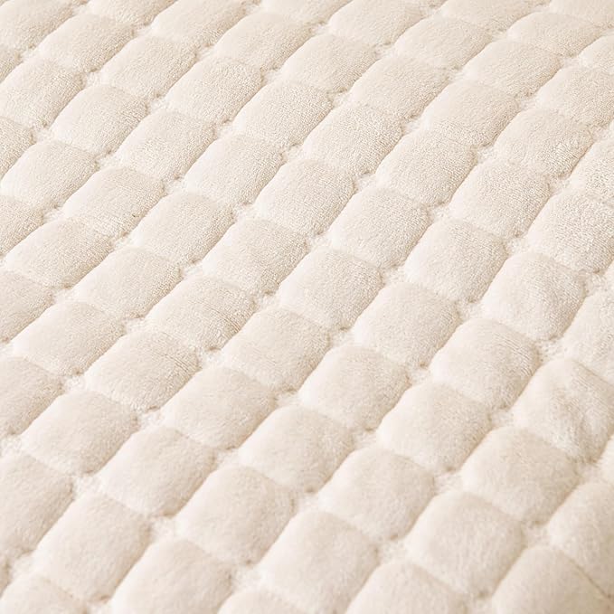 Quilted Recliner Chair Covers, Plush Non Slip Chair Slipcover Soft Washable Couch Cover Furniture Protector with Elastic Straps and Pocket for Kids, Dogs, Pets (Beige, 1 Seater)
