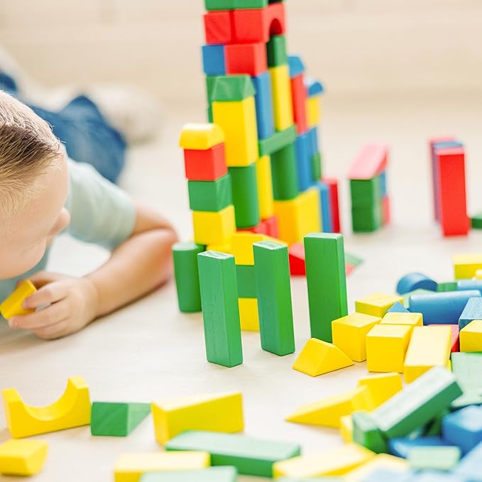 Melissa & Doug Wooden Building Block Set - 200 Blocks in 4 Colors & 9 Shapes
