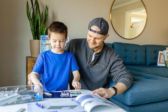 Snap Circuits BRIC: Structures | Brick & Electronics Exploration Kit | Over 20 Stem & Brick Projects | Full Color Project Manual | 20 Parts | 75 BRIC-2-Snap Adapters | 140+ BRICs