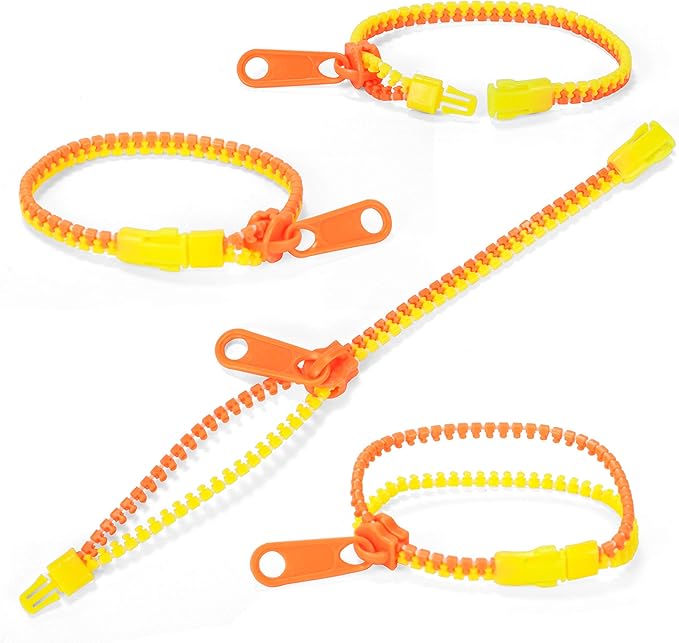 JOYIN 28 Pcs Valentines Day Pre Filled Hearts with Cards Filled with Zipper Bracelets for Kids Classroom Exchange, Cute Toys for Valentine Party Favors, Gift Exchange, Game Prizes