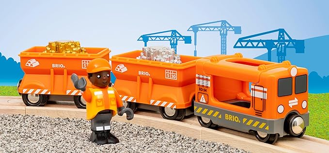 BRIO World – 36049 Gold Cargo Train | Toy Train Set for Kids Aged 3 Years Up