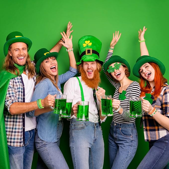 Morcheiong 42 Pieces St. Patrick's Day Shamrock Rubber Bracelets Classic Silicone Wristbands for Kids Adults Green Irish Day Party Supplies