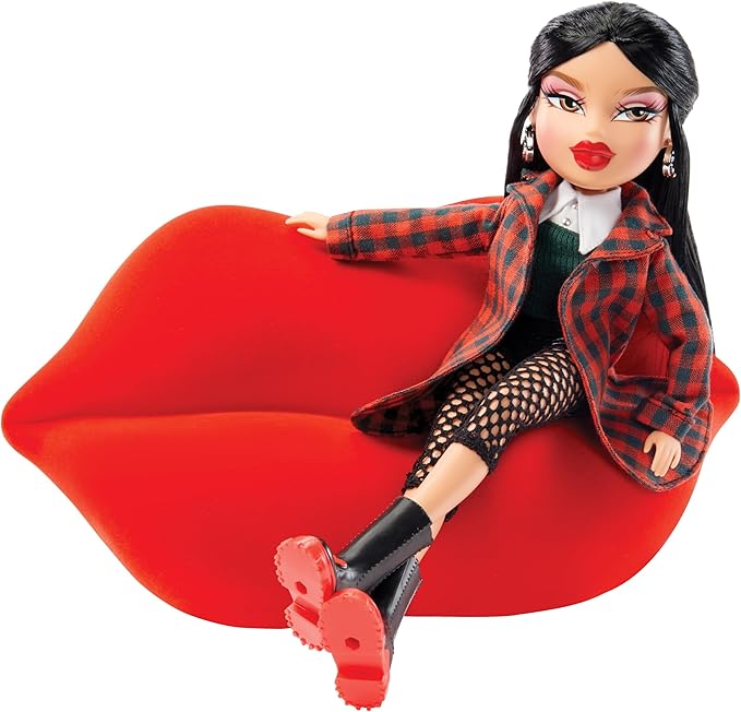 Bratz Funky Fashion Furniture Lip Couch Playset & Display, Fits 2 Dolls