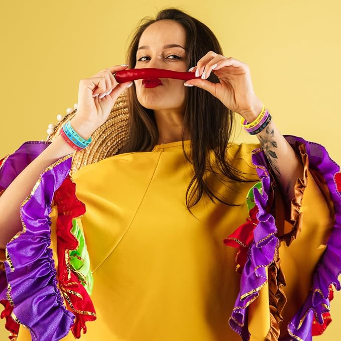 Xinnun 24 Pcs Mexican Fiesta Rubber Bracelets Fiesta Party Silicone Wristbands Mexican Party Favors with Taco Cactus Piñata Pattern for Let's Fiesta Cinco De Mayo Party(Cinco De Mayo)