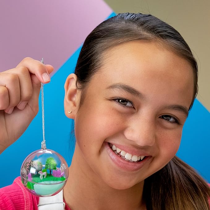 REAL LITTLES - Mini Craft Box - Collect 6 Different Projects to Make with Micro Working Accessories Inside! Styles May Vary and Each Craft Sold Separately, Small, Multicolor, 1 Pack