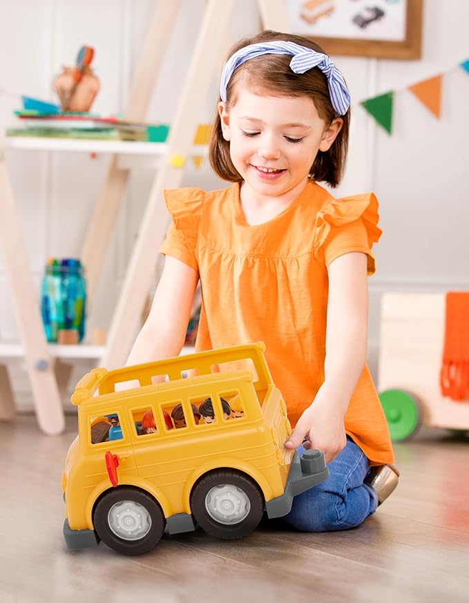 Battat – School Bus – 8Pc Construction Set – 5 Figures & 2 Blocks – Build-On Vehicle – 12 Months + – Locbloc® School Bus