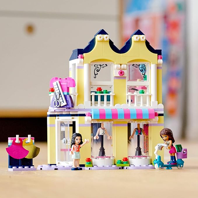 LEGO Friends Emma’s Fashion Shop 41427, Includes Friends Emma and Andrea Buildable Mini-Doll Figures and a Range of Fashion Accessories to Inspire Hours of Creative Fun (343 Pieces)