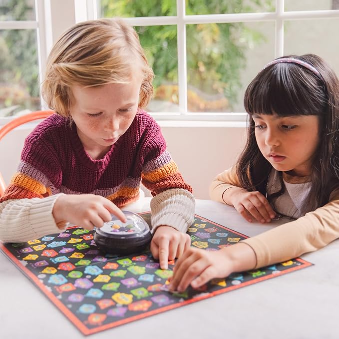 Educational Insights Robot Face Race, Fast Paced Color Recognition Matching Game, for 2-4 Players, Award-Winning Fun Family Board Game for Kids Ages 4+