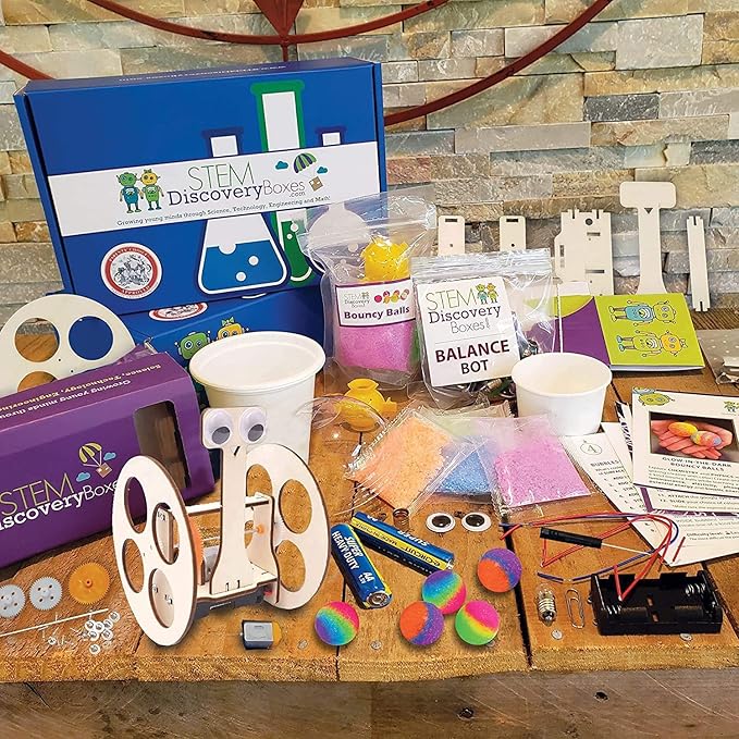 STEM Discovery Box 3 Month Subscription with 9 STEM Projects - Educational Science Technology Engineering Learning Lab - Kids Experiment Activity Build Sets - Girls & Boys Children Ages 7 - Teen