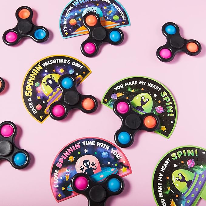 JOYIN 28 Packs Valentines Cards with Alien Style Fidget Spinner for Kids, Stress Relief Hand Finger Spinner Fidget Toy for Classroom Exchange, Valentine's Party Favors, Party Game Prizes for Kids