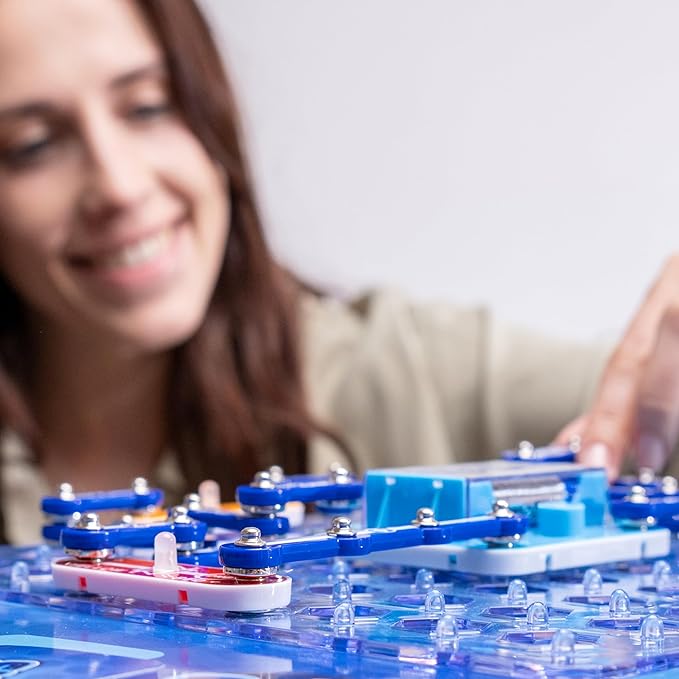 Snap Circuits SNAP 2 IT® Board Game – Family Game Night, Games, Kids Game, SNAP CIRCUITS® STEM Board Game, Game for Kids 7 and up.