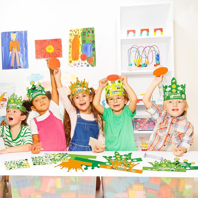 WorldBazaar St. Patrick's Day Crown Hat Craft for Kids 24 Pack Lucky Shamrock Clover Paper Hat with Stickers Green Irish Classroom Family Party Favors Supplies