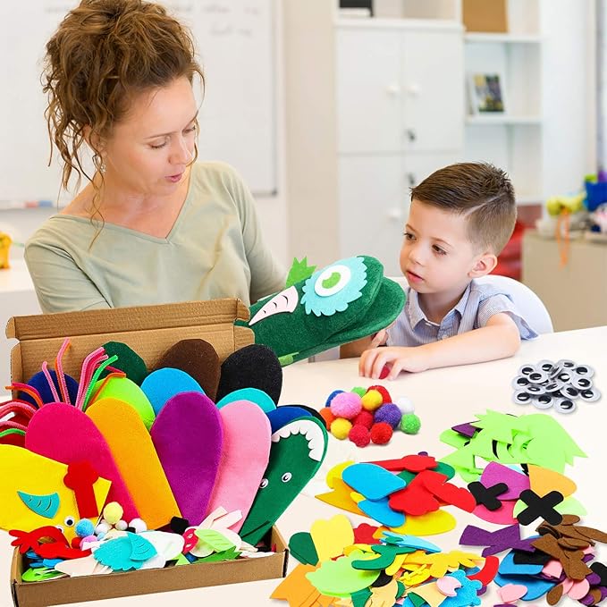 WATINC 18Pcs Hand Puppets Making Kit for Kids Art Craft Felt Sock Monster Puppet Creative DIY Make Your Own Puppets Pipe Cleaners Pompoms Storytelling Role Play Party Supplies Gift for Girls Boys