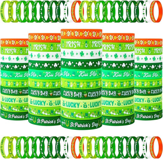 Wettarn 60 Pcs St. Patrick's Day Silicone Bracelets Shamrock Party Favors Irish Rubber Wristbands for Kids Adults Clover Party Supplies School Classroom Prizes Gifts