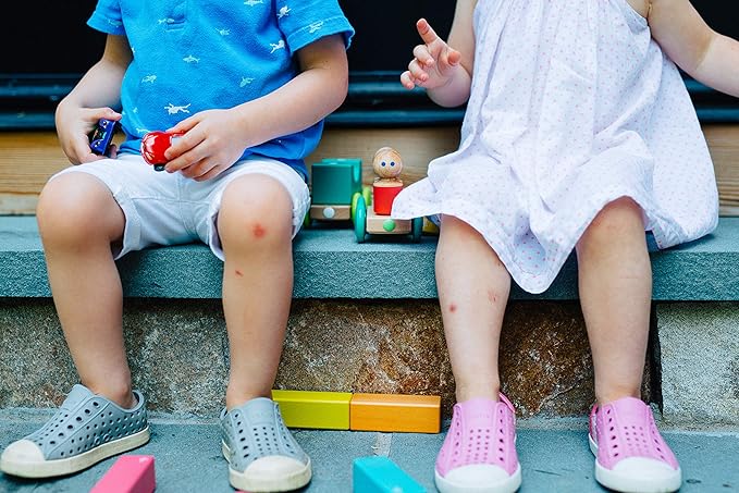 3 Piece Tegu Magnetic Racer Building Block Set, Purple