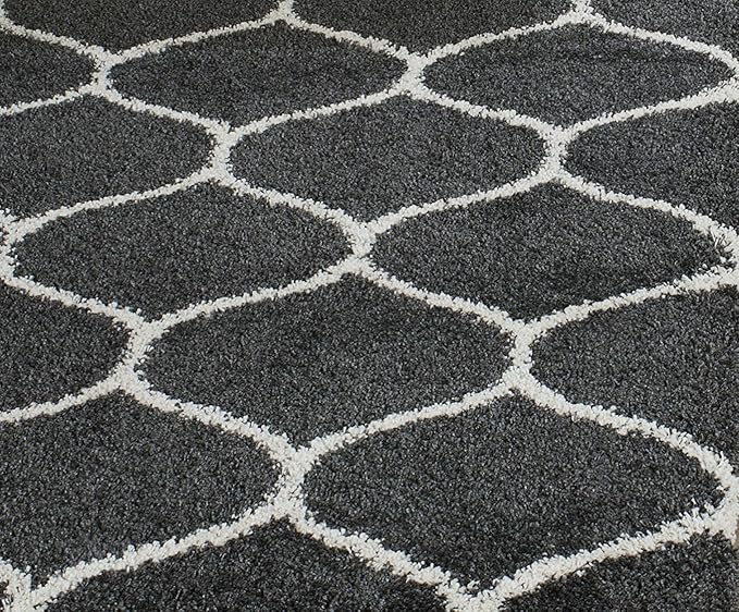 SAFAVIEH Hudson Shag Collection Accent Rug - 4' x 6', Dark Grey & Ivory, Trellis Design, Non-Shedding & Easy Care, 2-inch Thick Ideal for High Traffic Areas in Entryway, Living Room, Bedroom (SGH280G)