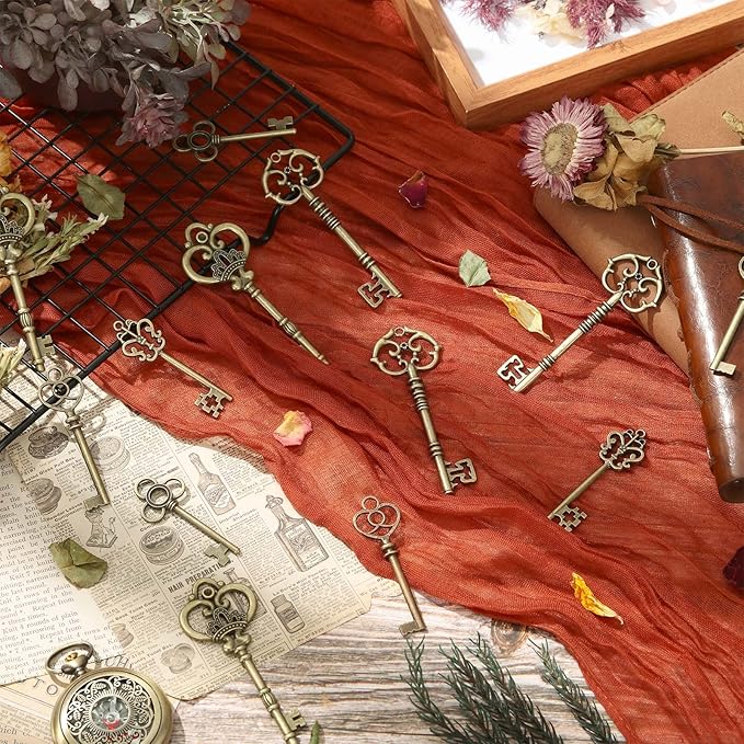Fumete 100 Pcs Large Vintage Skeleton Key Set Charms Mixed Antique Style Brass Key Set Charms Old Fake Antique Rustic Supplies for DIY Crafts Jewelry Making Necklace Party Decor Decoration(Bronze)