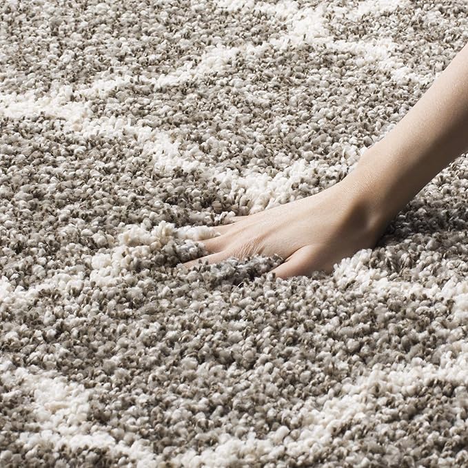 SAFAVIEH Hudson Shag Collection 7' Square Grey/Ivory SGH282B Moroccan Trellis Non-Shedding Living Room Bedroom Dining Room Entryway Plush 2-inch Thick Area Rug