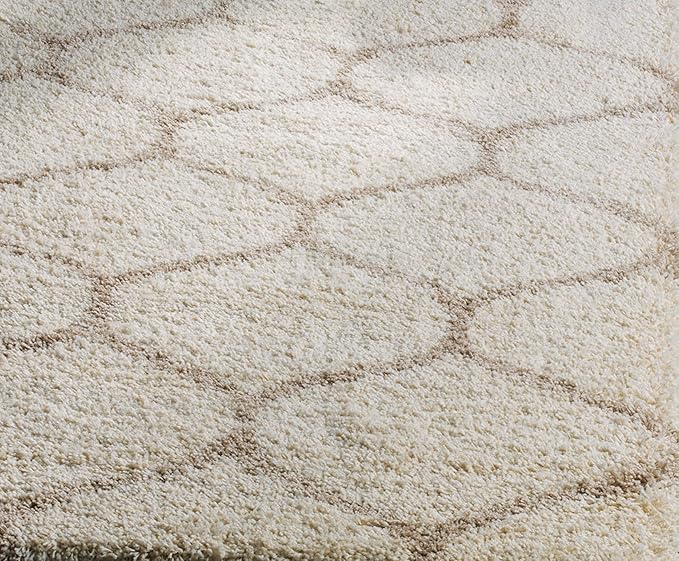 SAFAVIEH Hudson Shag Collection Accent Rug - 3' x 5', Ivory & Beige, Trellis Design, Non-Shedding & Easy Care, 2-inch Thick Ideal for High Traffic Areas in Entryway, Living Room, Bedroom (SGH280D)