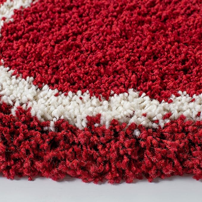 SAFAVIEH Hudson Shag Collection 5' Round Red / Ivory SGH280R Moroccan Ogee Trellis Non-Shedding Living Room Bedroom Dining Room Entryway Plush 2-inch Thick Area Rug