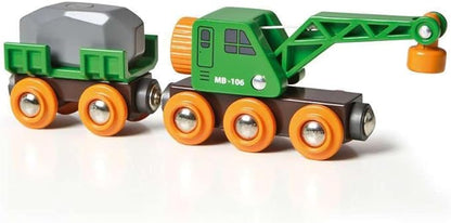 BRIO World 33698 - Clever Crane Wagon Set - 4 Piece Wooden Toy Train Set for Kids | Imaginative Play | Compatibility with Other Sets | FSC-Certified Wood