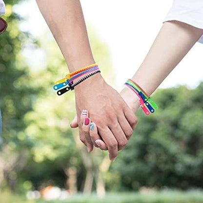 Wpond 28 Pcs Valentines Day Gifts, Kids Valentines Day Prefilled Valentine Cards with Zipper Bracelets, Zipper Bracelet Friendship Bracelet Party Sensory Bracelet Toys Favors for School Students