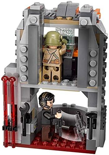 LEGO Star Wars: The Last Jedi Defense of Crait 75202 Building Kit (746 Piece)