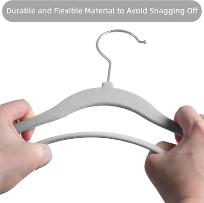 GoodtoU Kids Velvet Hangers,30 Pack Baby Hangers for Closet Non Slip Velvet Clothes Hangers Coat Hangers for Toddler Children Infant Hanger (Light Grey 30Pack)