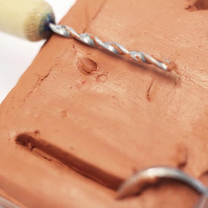 Mont Marte Terracotta Color Air Hardening Modeling Clay 500g (1.1lb). Terracotta Color Air Dry Clay with Drying Time of Approximately 24 Hours. Suitable for Sculptors and Modelers of All Skill Levels.