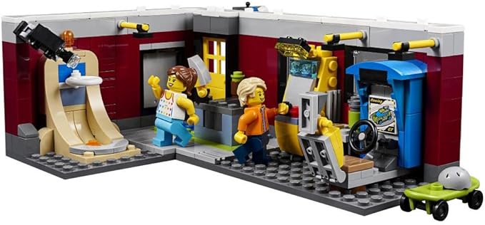 LEGO Creator 3in1 Modular Skate House 31081 Building Kit (422 Piece)