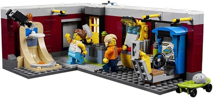 LEGO Creator 3in1 Modular Skate House 31081 Building Kit (422 Piece)