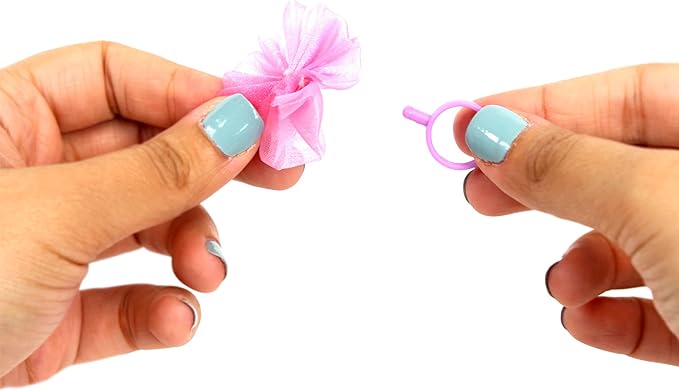 Tara Toys Peppa Pig Snap N' Wear Activity Rings Set, DIY Jewellery Kit for Kids, 3+ Years