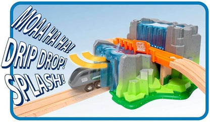 BRIO Smart Tech Sound Waterfall Tunnel - Interactive Train Set Accessory | Enhances Motor Skills | Child-Safe | FSC-Certified Wood Material