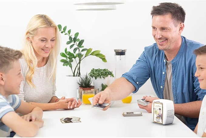 Top Trumps Harry Potter Trivia Game: Quiz Games - Trivia Quiz - Kids Games - Great Travel Games and Road Trip Games - Trivia Outdoor Games- Family Games for Kids and Adults 2+ players