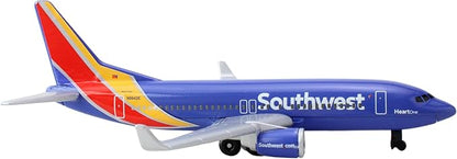Daron Southwest Airlines Airport Playset with Die-Cast Metal Model Airplane with Plastic Parts, Cars and Transportation Toys for Kids Ages 3+