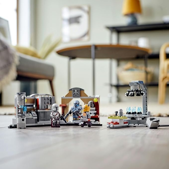 Lego Star Wars Mandalorian(TM) Armamorer's Smith, 75319
