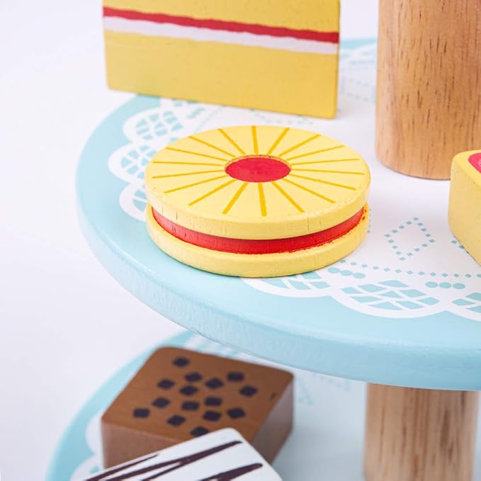 Bigjigs Toys Wooden Cake Stand with 9 Wooden Play Food Cakes - Quality Toy Food for Toddlers & Children, Perfect Kids Wooden Kitchen Accessories for Afternoon Tea Parties