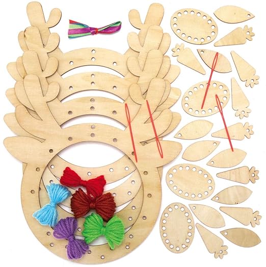 Baker Ross AX520 Reindeer Wooden Dreamcatcher Kits - Pack of 4, Create Your own Dream Catchers for Kids Arts and Crafts, Wall Decorations and an Introduction to Sewing